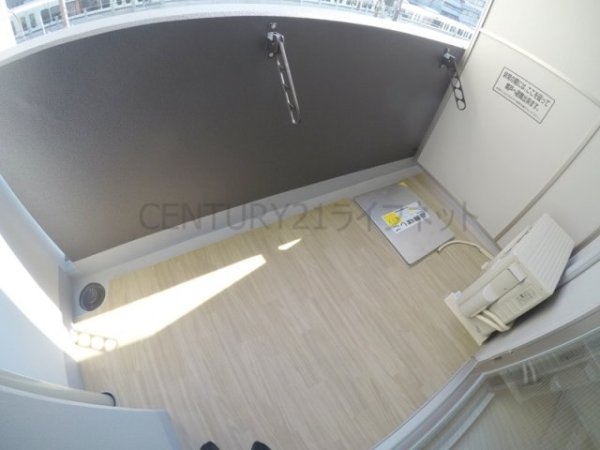 エスリードレジデンス梅田デュオ(バルコニー)