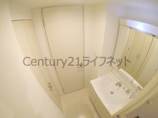 セレニテ梅田北プレミアム(洗面台・洗面所)