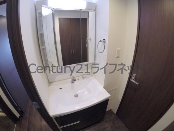 セレニテ梅田北プレミアム(洗面台・洗面所)