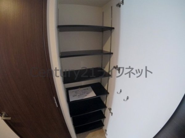 セレニテ梅田北プレミアム(玄関)