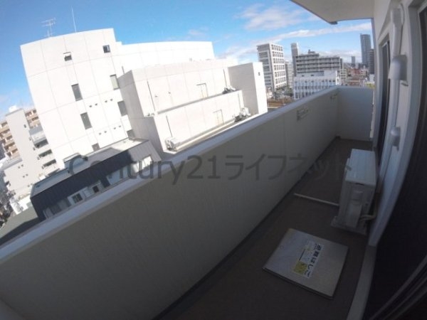 セレニテ梅田北プレミアム(バルコニー)