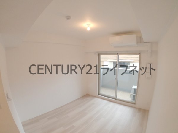 エスリードレジデンスグラン大阪福島ノース(リビング)