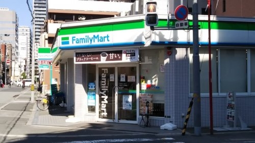 ラナップスクエア南森町(ファミリーマート天満三丁目店)