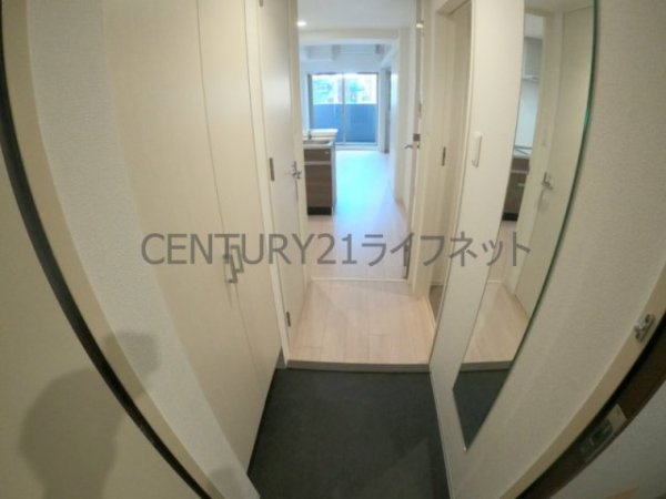 セレニテ江坂グランデ