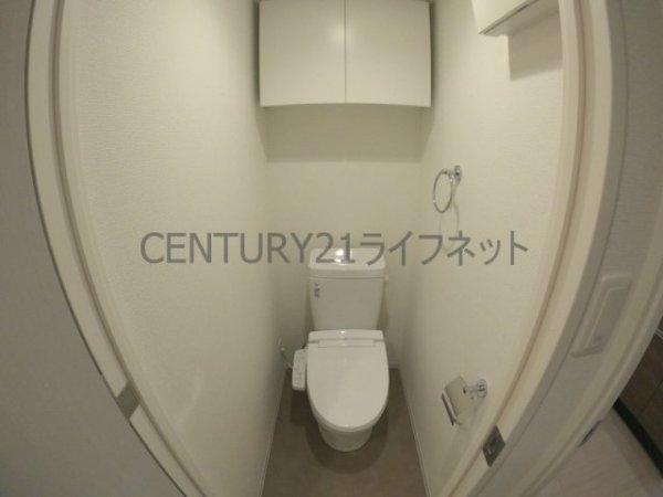 セレニテ江坂グランデ