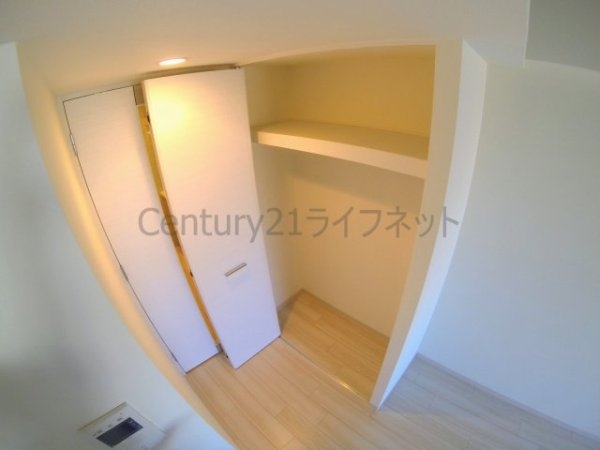 クリスタルグランツ梅田2