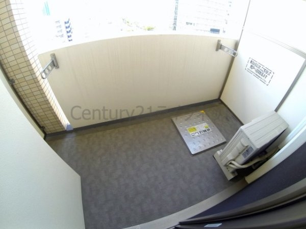 クリスタルグランツ梅田2