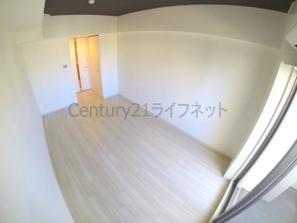 クリスタルグランツ梅田2