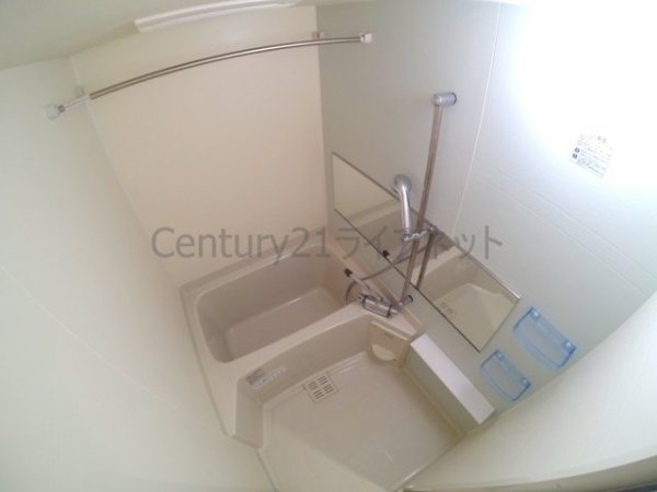 クリスタルグランツ梅田2