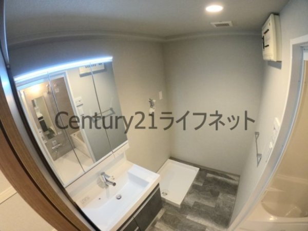 レジディア西天満