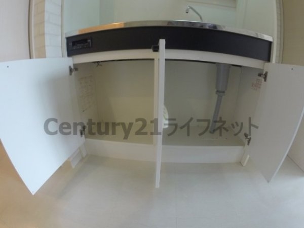 十三本町ウィンズマンション2