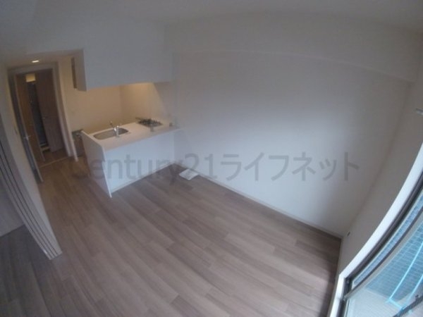 プレサンス大阪天満リバーシア