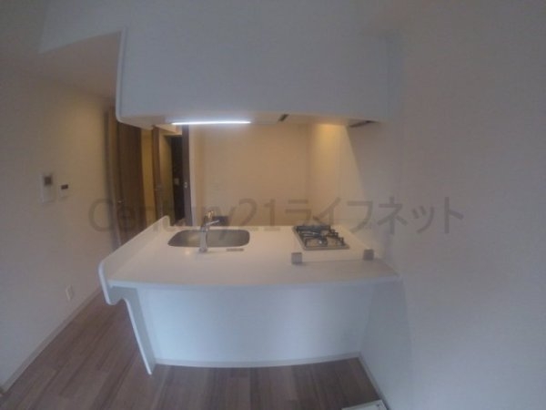 プレサンス大阪天満リバーシア