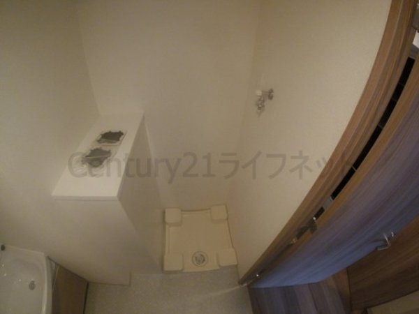 プレサンス大阪天満リバーシア