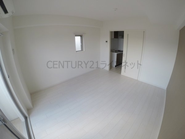 ヴェリテ新大阪イースト