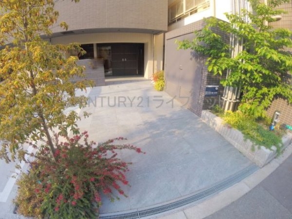 ラカーサ新北野