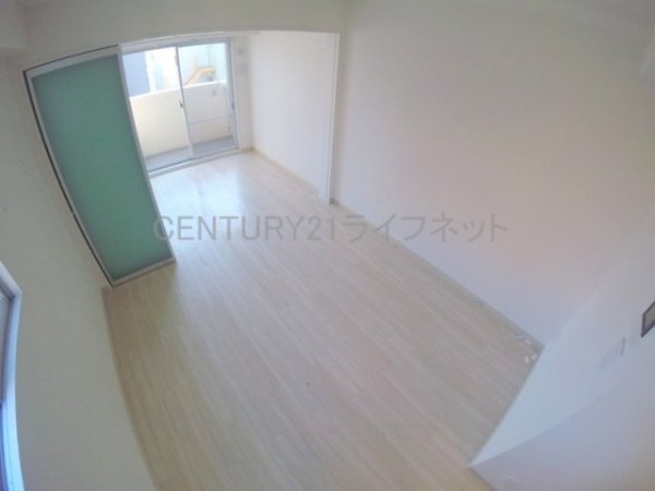 ラカーサ新北野