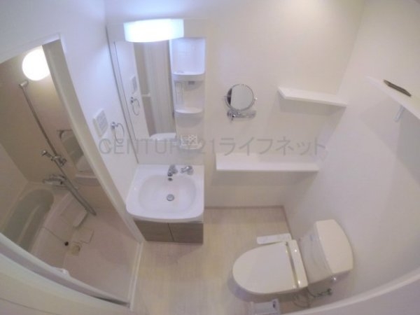 ラカーサ新北野