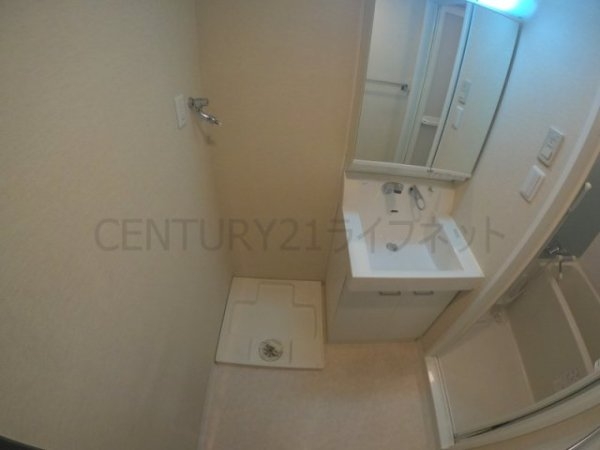 レークス新大阪ウエスト