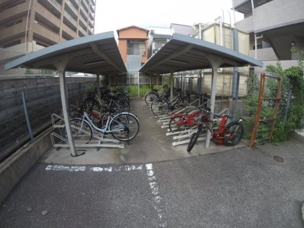 アスティオン江坂