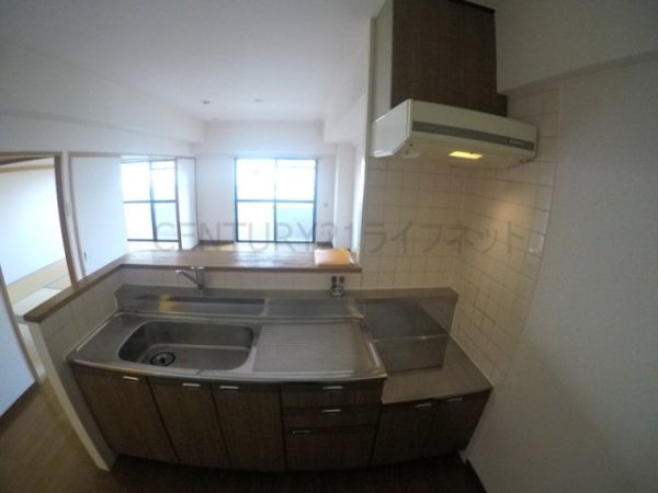 アスティオン江坂