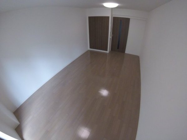 エルヴェ東天満