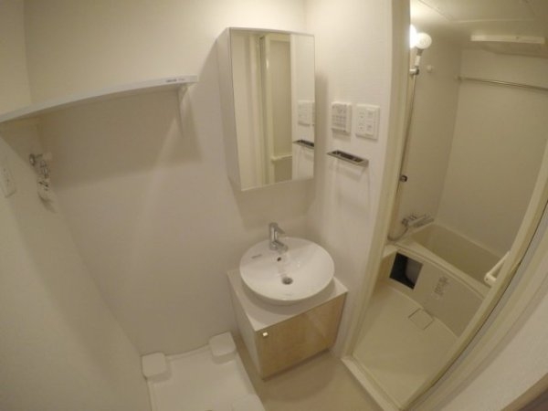 エスリード新大阪ザ・プレミアイースト