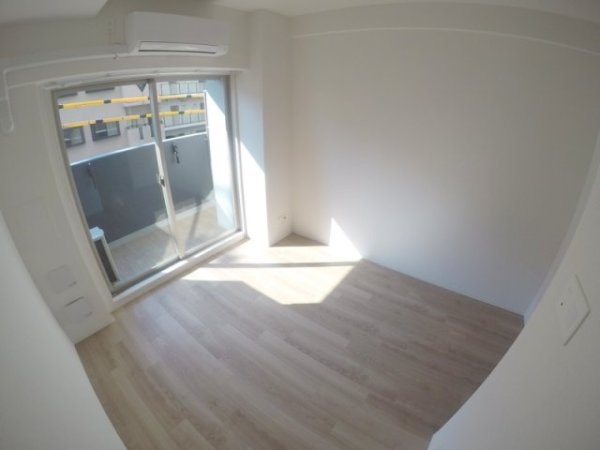 エスリード新大阪ザ・プレミアイースト