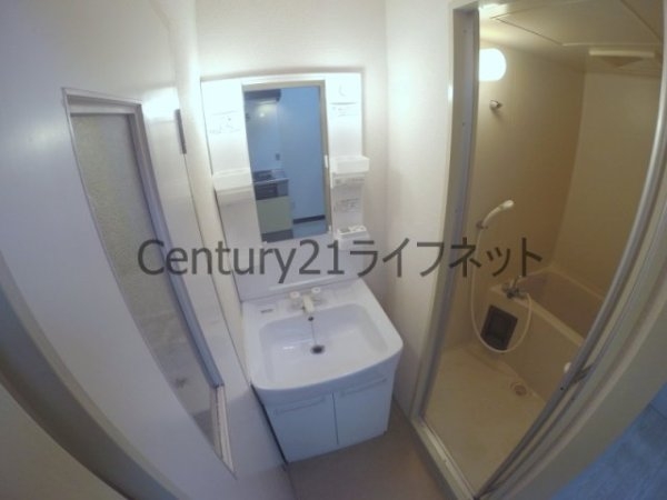 ジュネス西中島