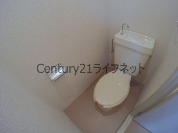 ジュネス西中島