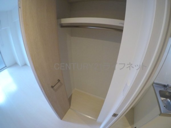 エムディアイジェイ江坂コート