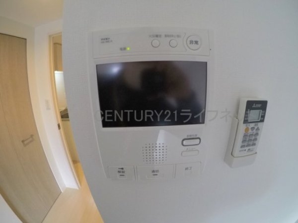 エムディアイジェイ江坂コート