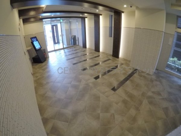 エムディアイジェイ江坂コート