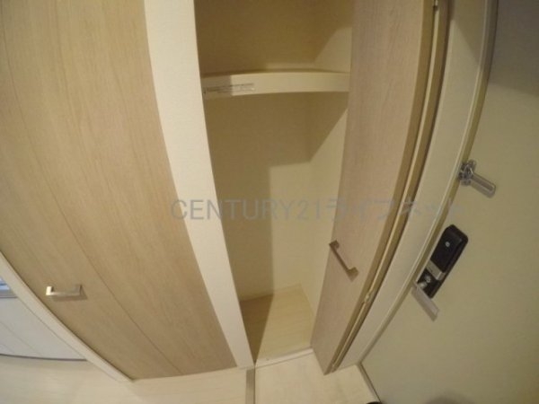 エムディアイジェイ江坂コート