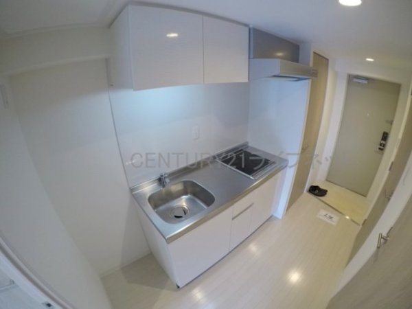 エムディアイジェイ江坂コート