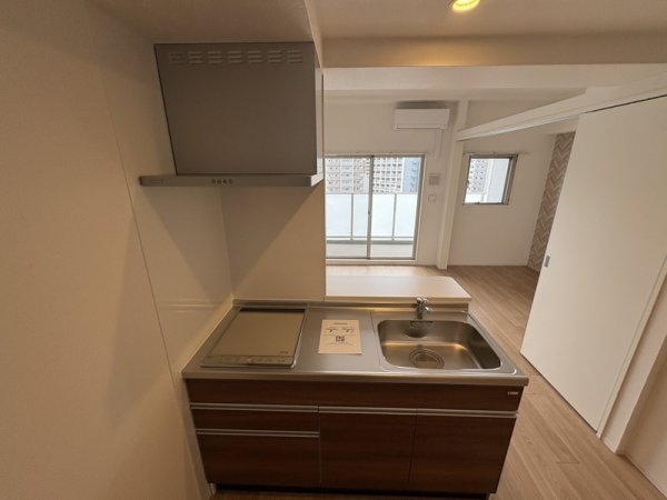 セレニテ江坂エクラ