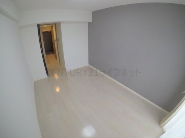 スペーシア江坂広芝町