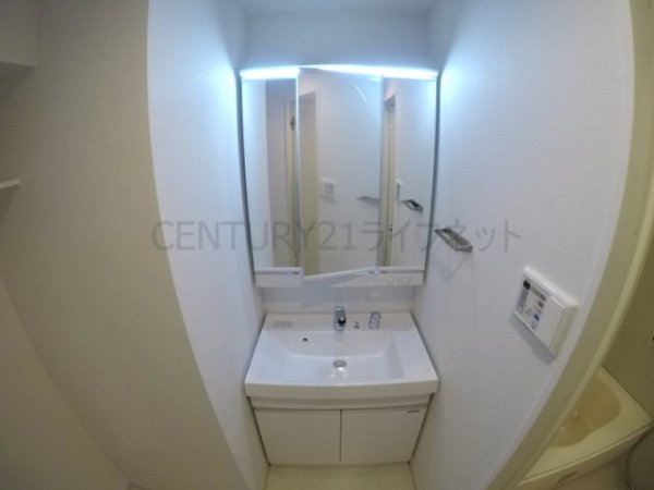 アプスウェスタ