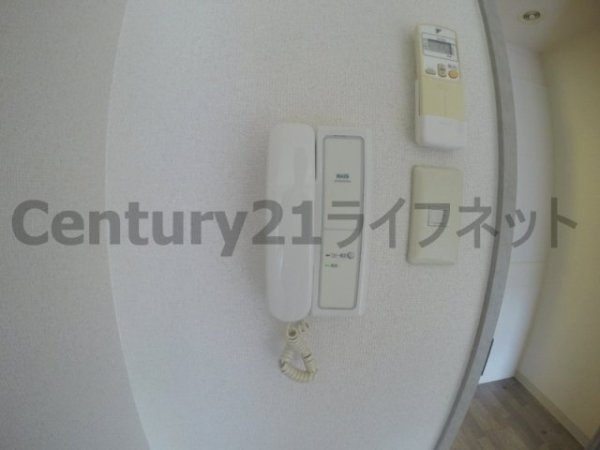 大阪市東淀川区西淡路３丁目のマンション