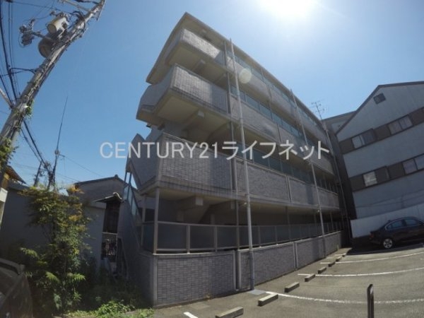 大阪市東淀川区西淡路３丁目のマンション