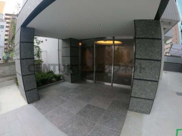 ラグレース天六