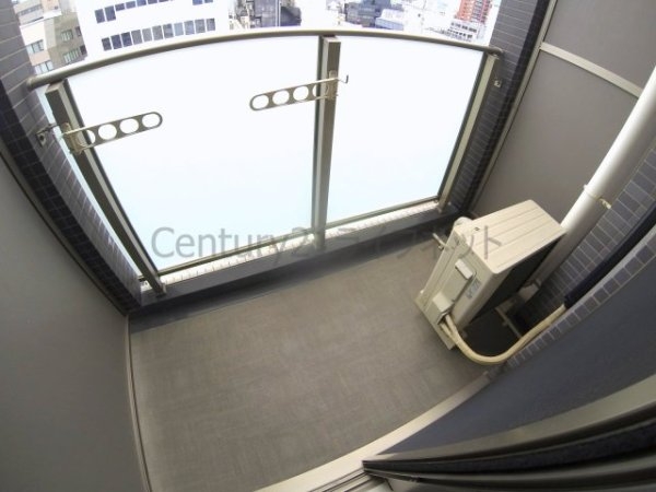 レジュールアッシュ梅田リュクス