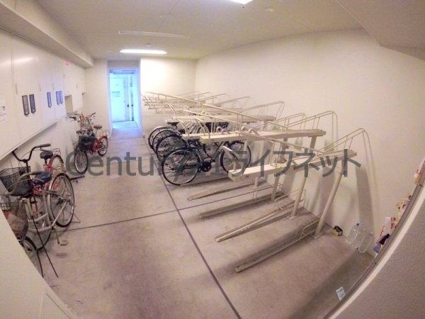 レジュールアッシュ梅田リュクス