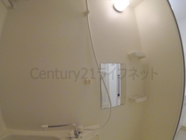 レジュールアッシュ梅田リュクス