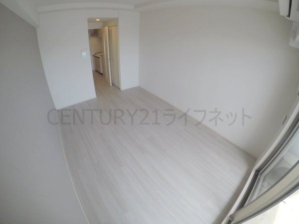 スプランディッド十三本町