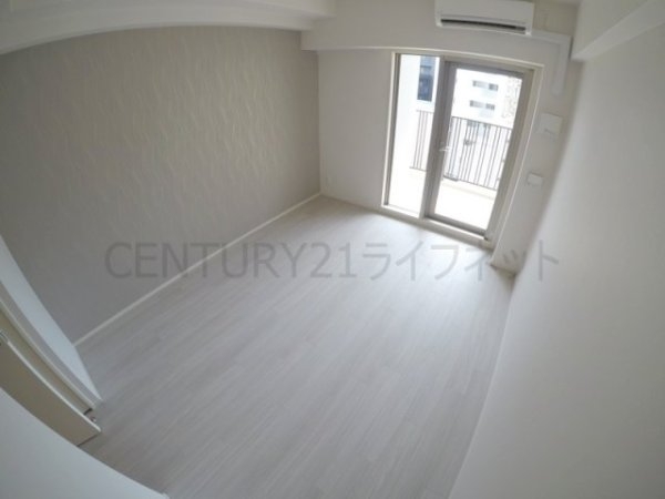 スプランディッド十三本町