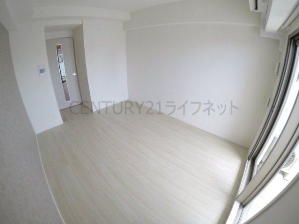 スプランディッド十三本町