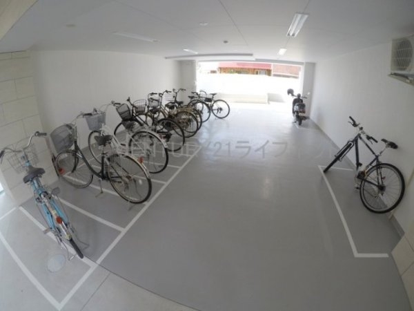 ピーエンシンビル