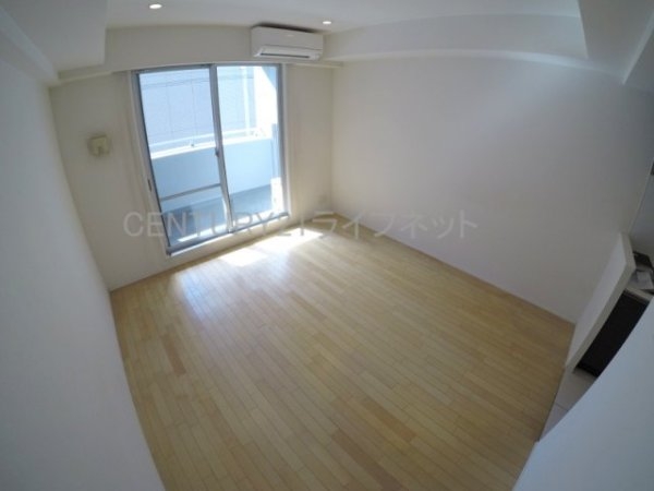 レジディア江坂