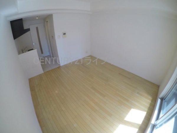 レジディア江坂